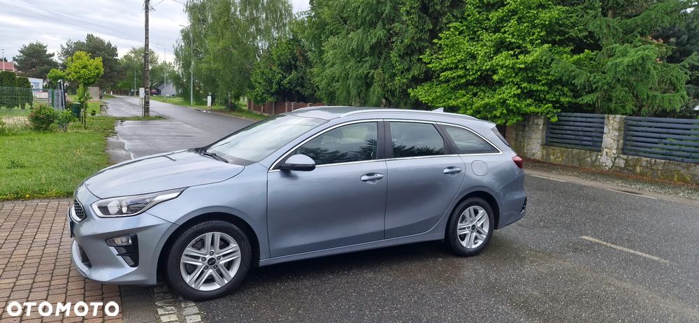 Kia Ceed 1.0 T-GDI L Business Line Plus - 11