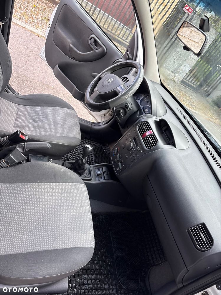 Opel Combo - 4