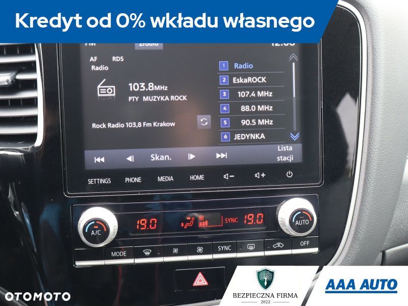 Mitsubishi Outlander - 14