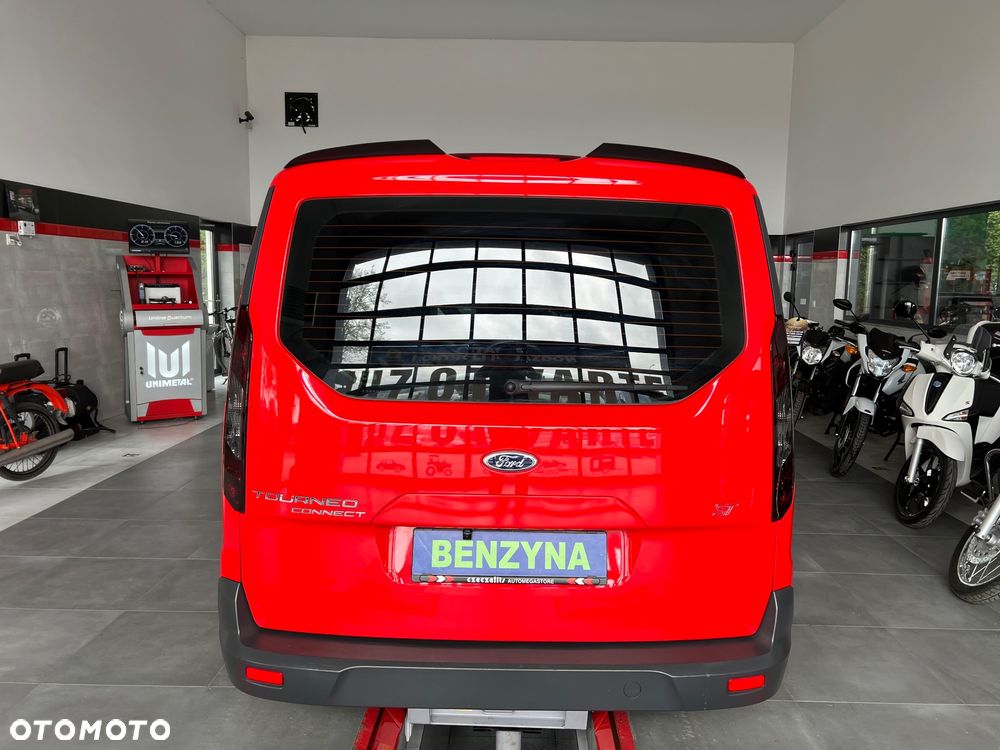 Ford Tourneo Connect 1.6 EcoBoost Titanium - 7