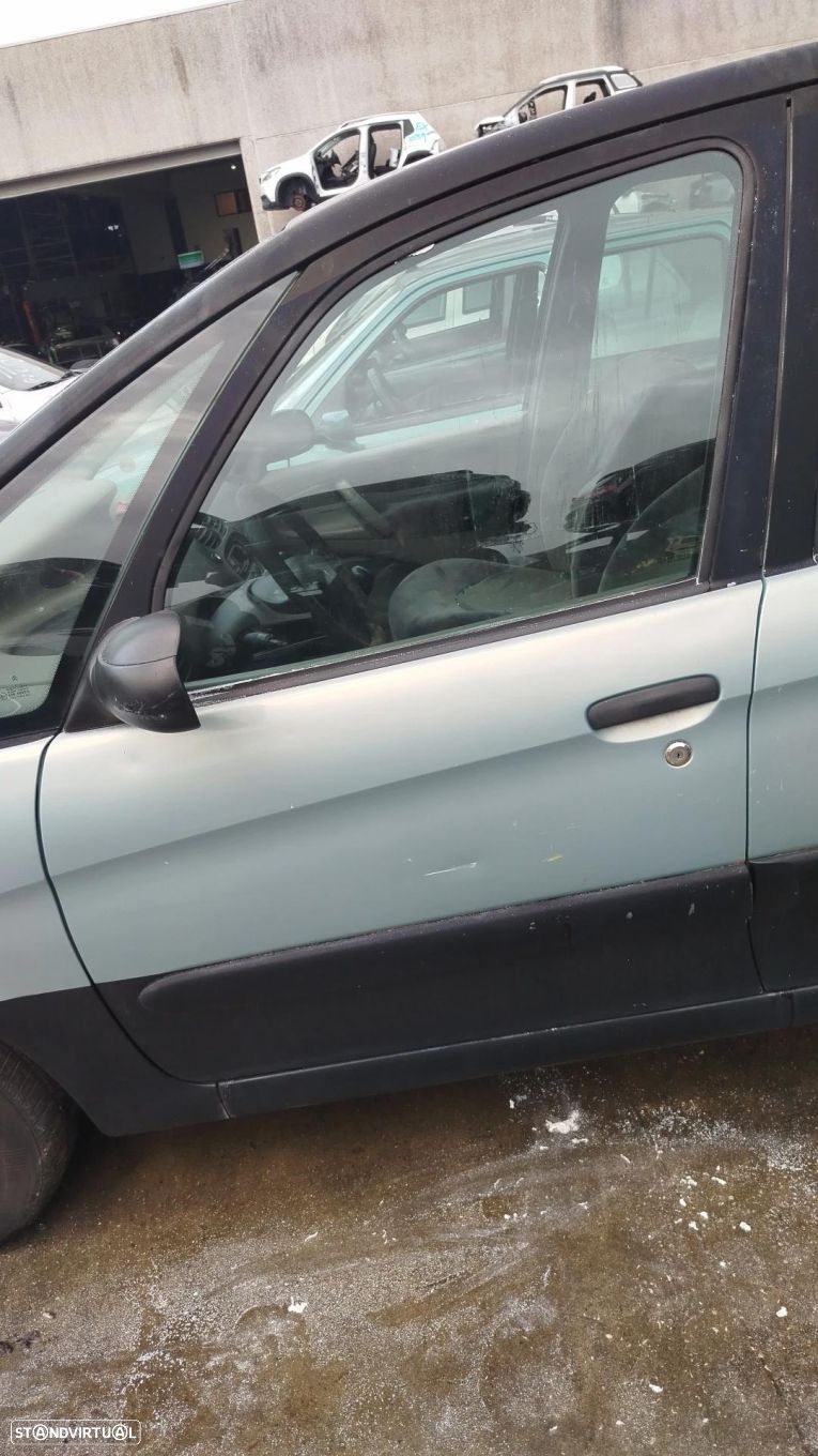 Porta frente esquerda CITROËN Xsara Picasso (N68) - 1