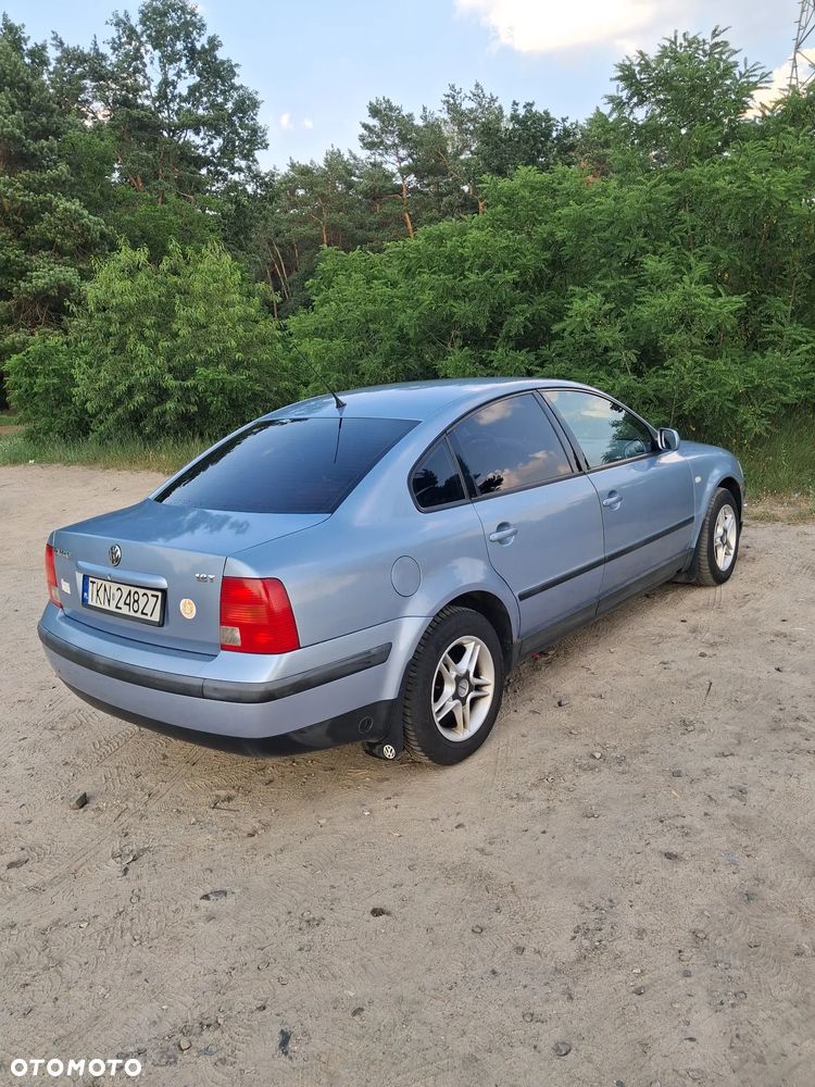 Volkswagen Passat 1.8T - 8