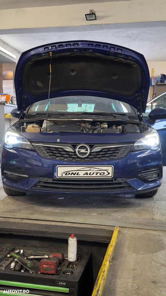 Opel Astra 1.4 Turbo Start/Stop CVT Edition - 4