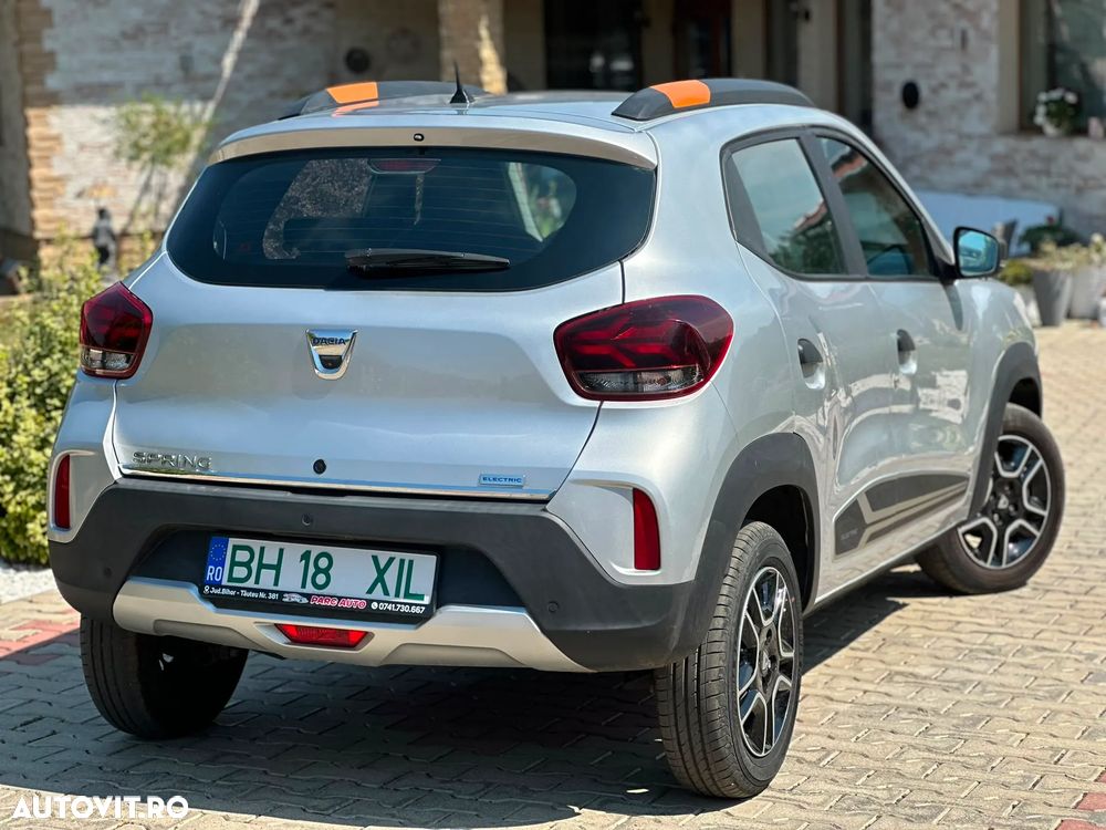 Dacia Spring Essential - 4