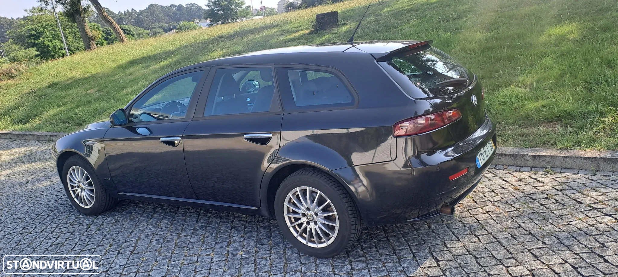 Alfa Romeo 159 Sportwagon 1.9 JTDm 8V Elegante - 2