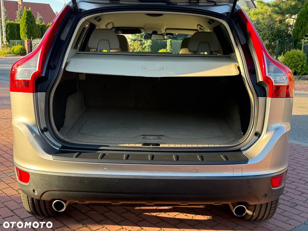 Volvo XC 60 - 29