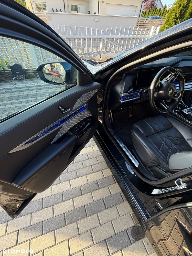 BMW Seria 7 - 9