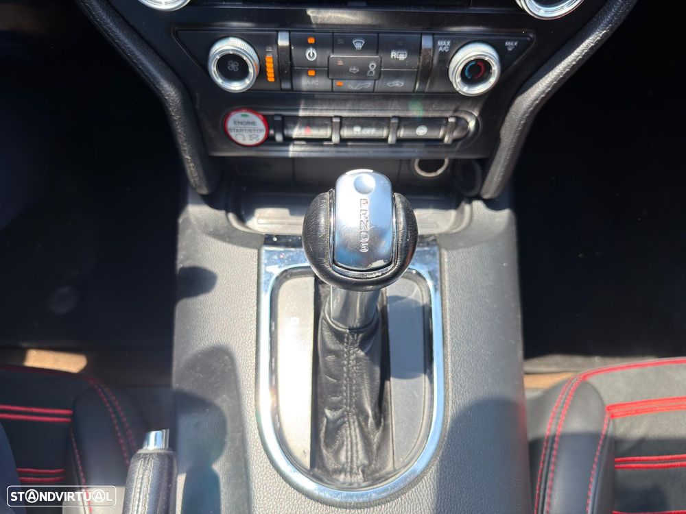 Ford Mustang 5.0 Ti-VCT GT Aut. - 32