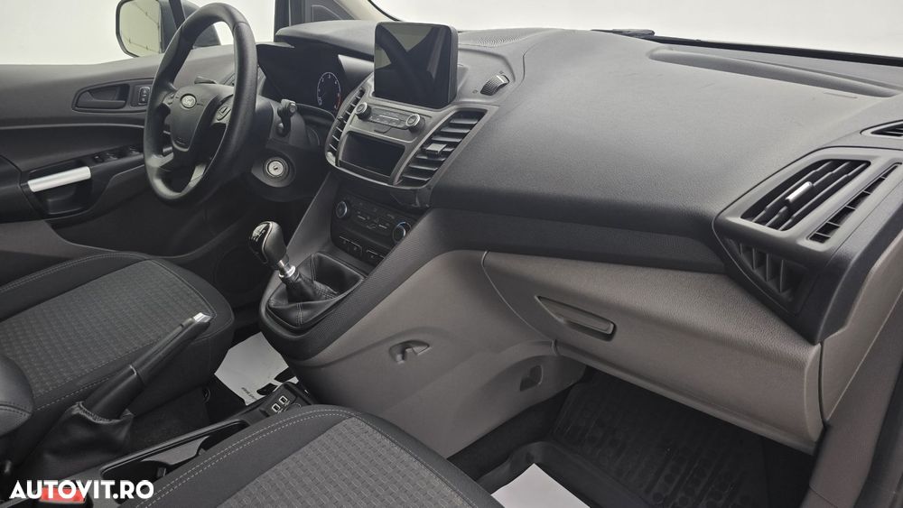 Ford Transit Connect - 20