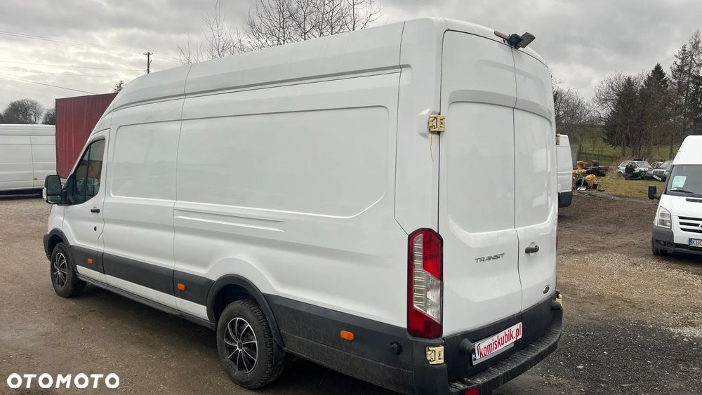 Ford TRANSIT MAX - 19