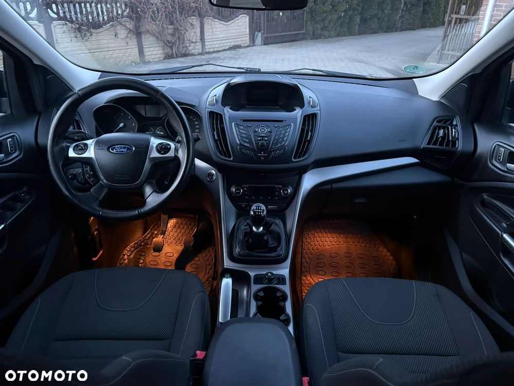 Ford Kuga 2.0 TDCi Titanium - 24