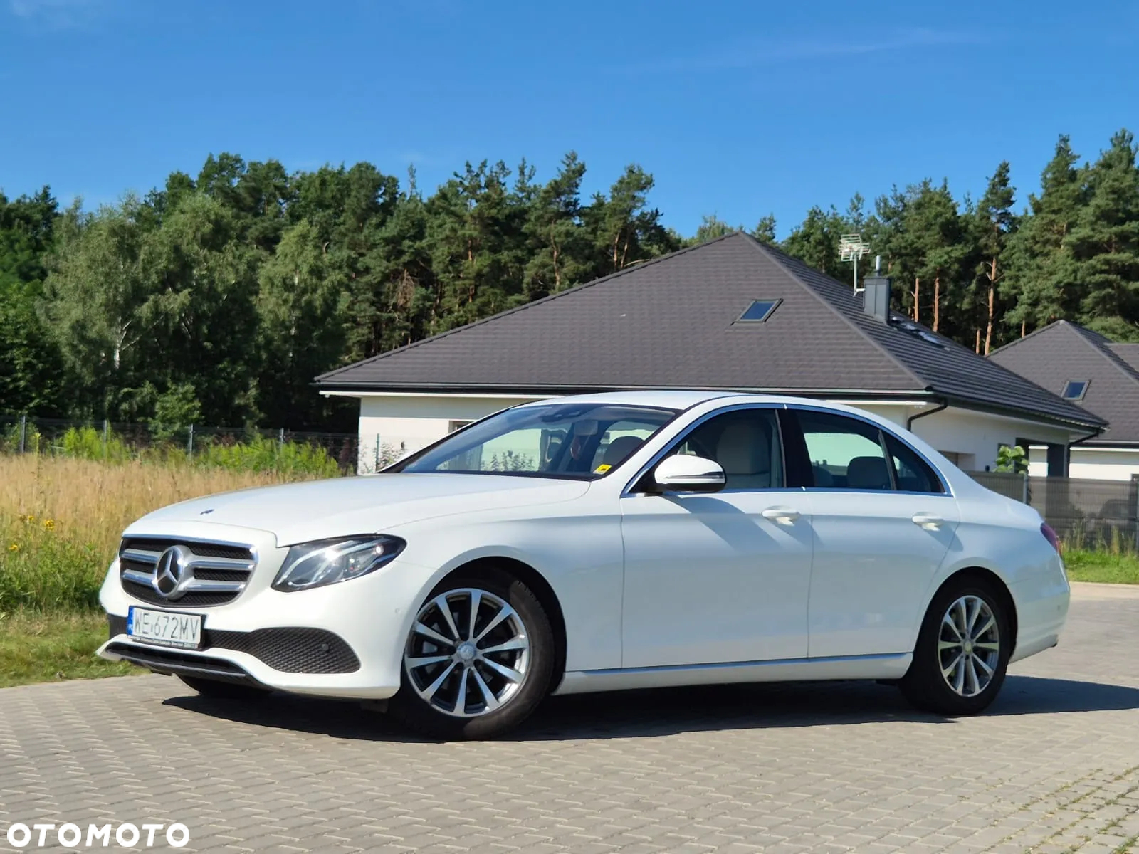 Mercedes-Benz Klasa E 220 d Business Edition 9G-TRONIC - 15