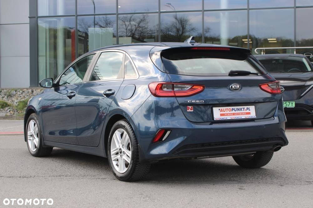 Kia Ceed - 7