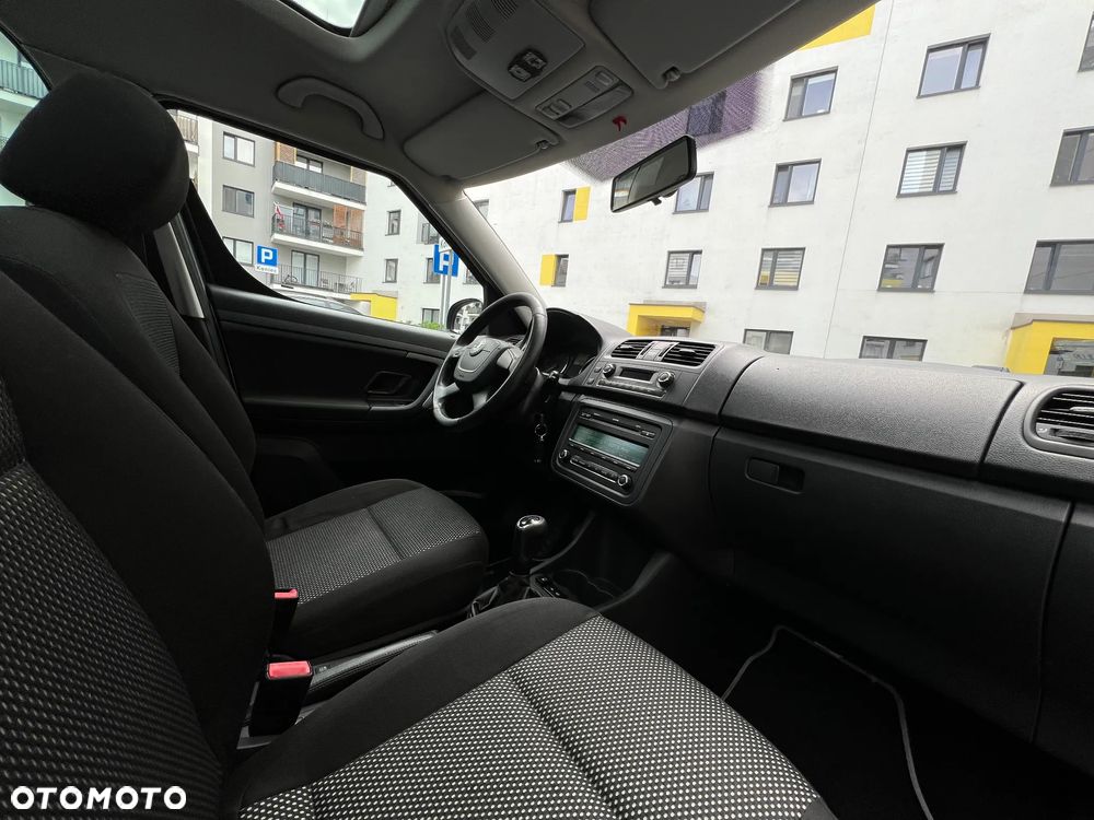 Skoda Roomster 1.4 16V Scout - 6