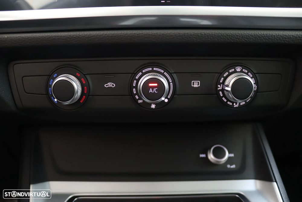 Audi Q3 35 TFSI S line - 11
