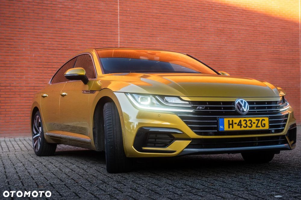 Volkswagen Arteon 2.0 TSI DSG R-Line Edition - 16