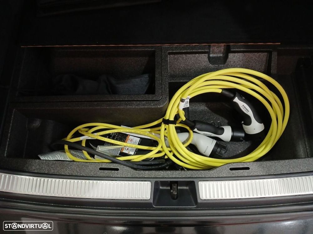 VW Passat Variant 1.5 TSI eHybrid DSG - 25