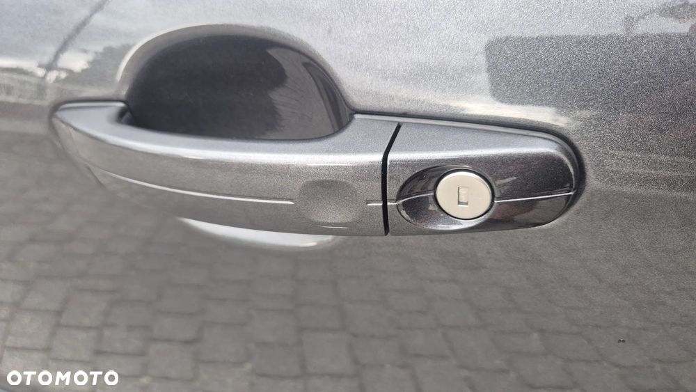 Ford Focus 1.0 EcoBoost Titanium - 24