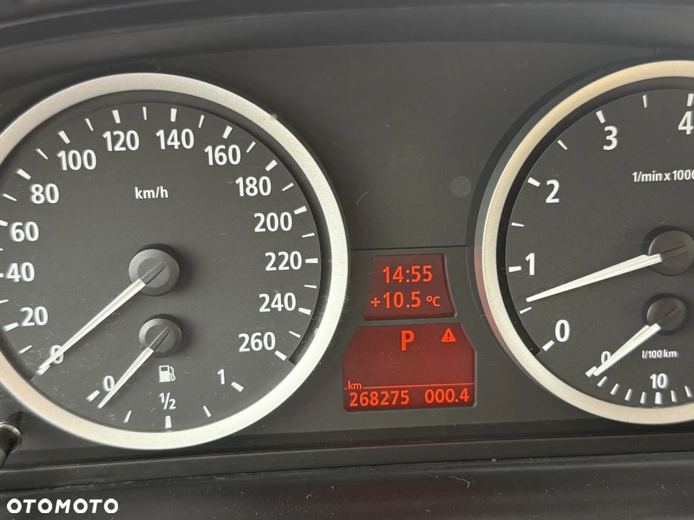 BMW Seria 5 530i - 31