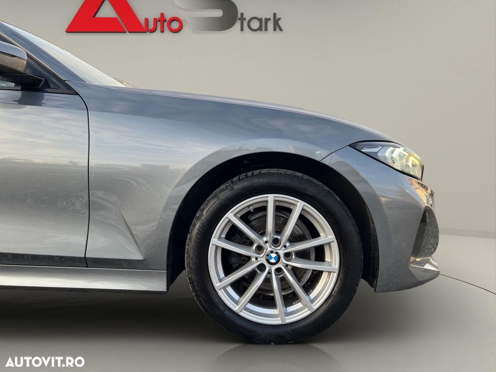 BMW Seria 3 318d AT MHEV - 37