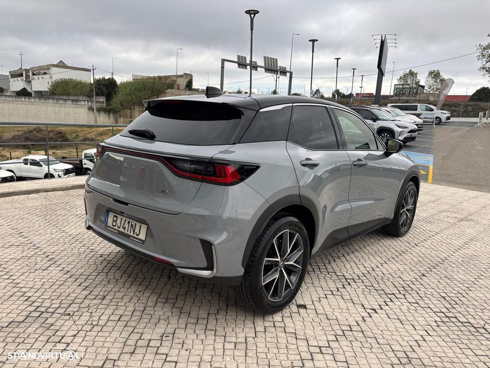 Lexus LBX Emotion - 6