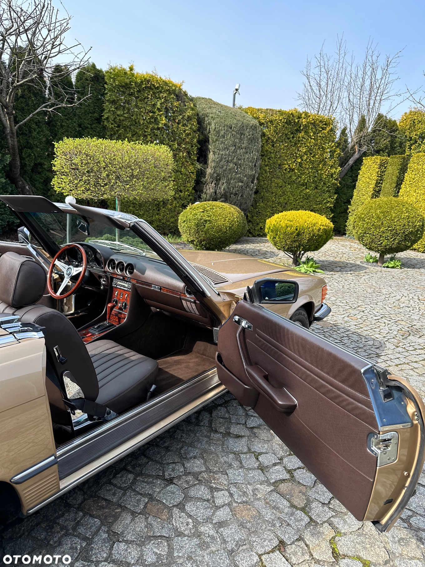 Mercedes-Benz SL - 15