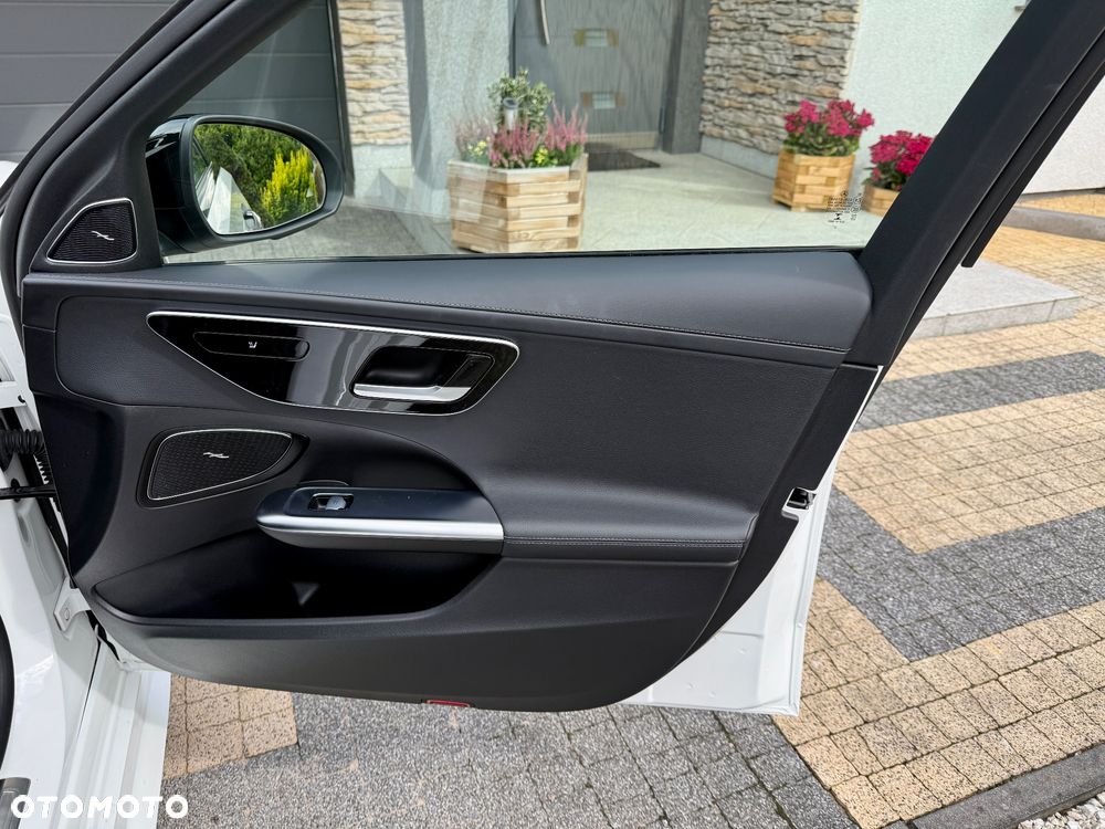 Mercedes-Benz Klasa C 220 d 9G-TRONIC AMG Line - 21