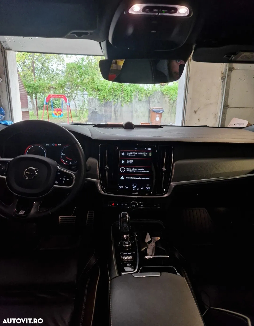 Volvo S90 T8 Twin Engine AWD Geartronic R Design - 8