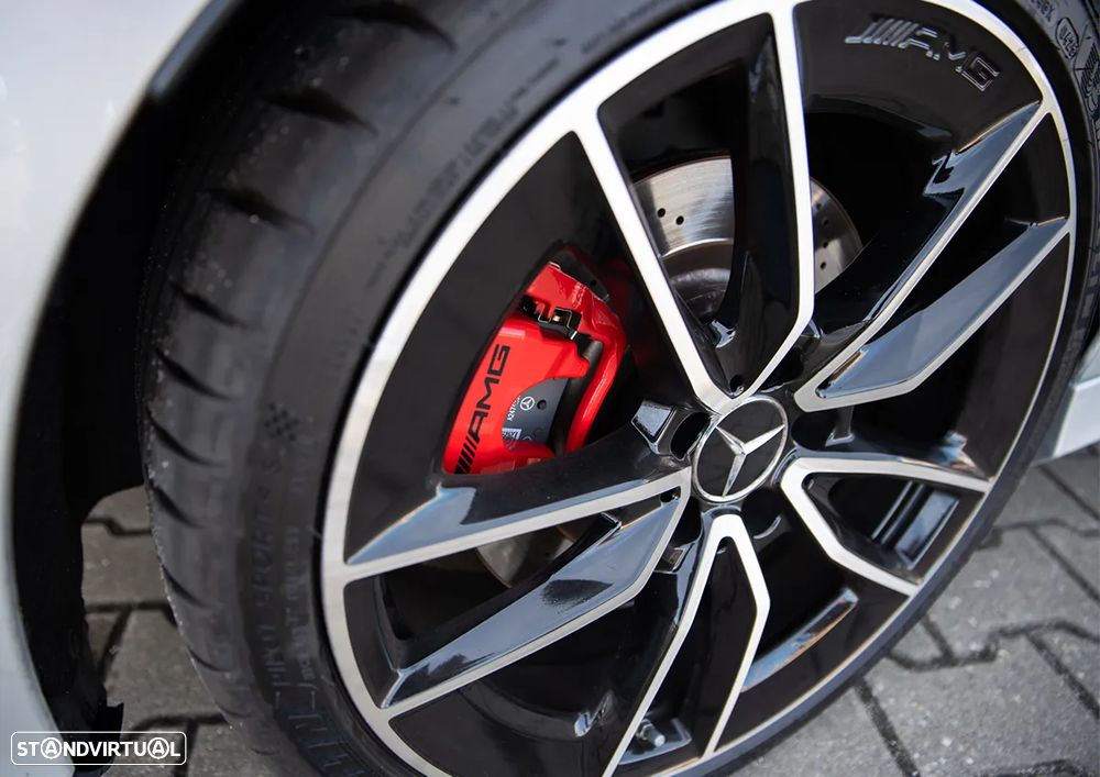 Mercedes-Benz A 35 AMG 4Matic Speedshift DCT 7G Advanced-Plus - 11