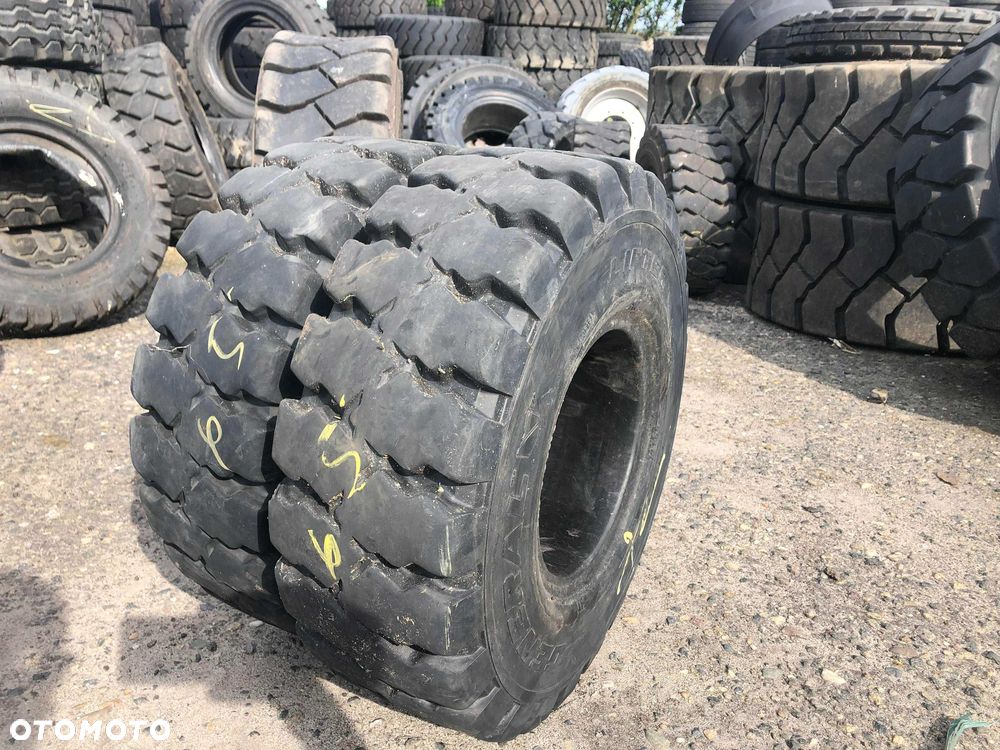 Opony Używane Pełne 200/75-9 Continental ZERWANY QUICK 21x8-9 - 4