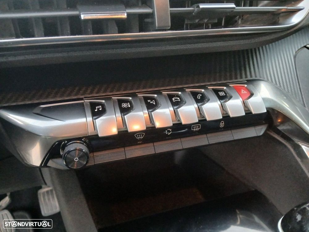 Peugeot 3008 1.5 BlueHDi Active - 19