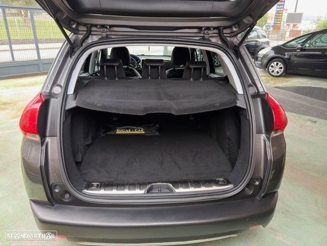 Peugeot 2008 PureTech 82 Signature - 7