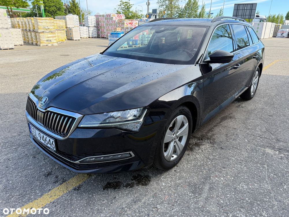 Skoda Superb 2019 photo 4