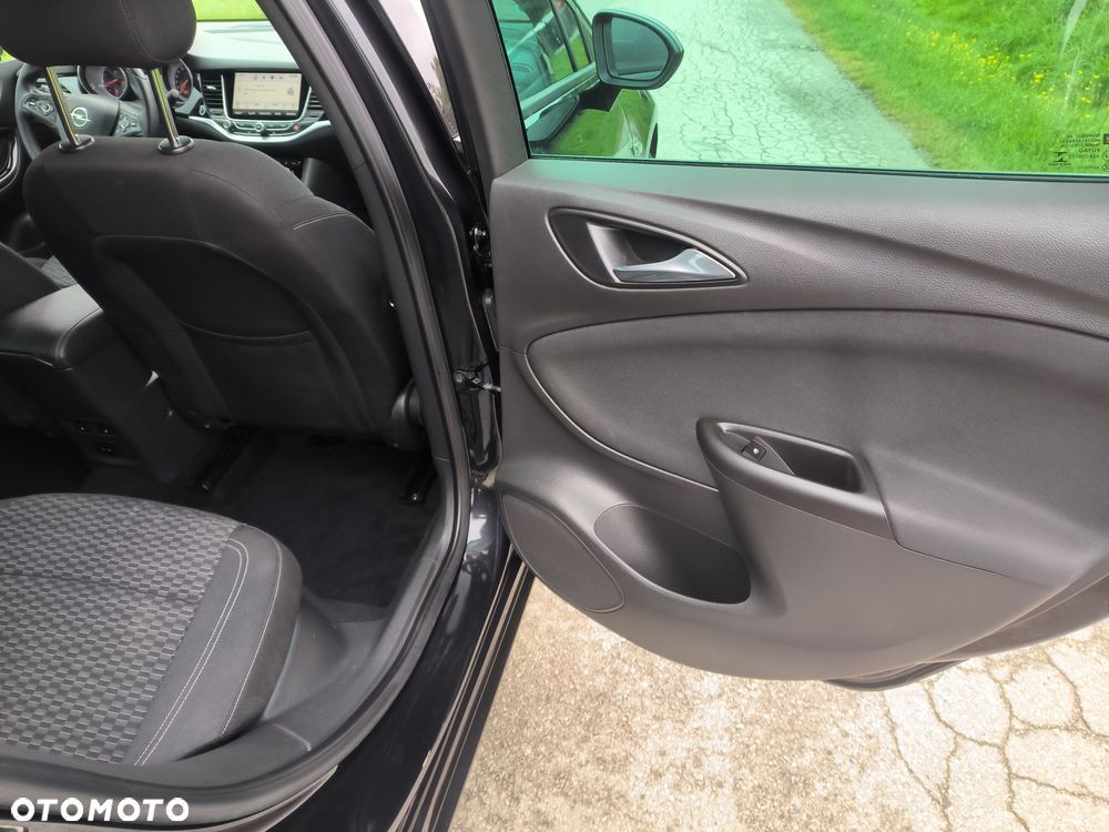 Opel Astra 1.4 Turbo Edition - 25