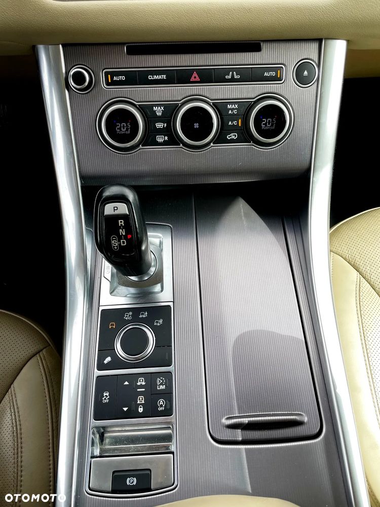 Land Rover Range Rover Sport 3.0 V6 HSE Dynamic - 5