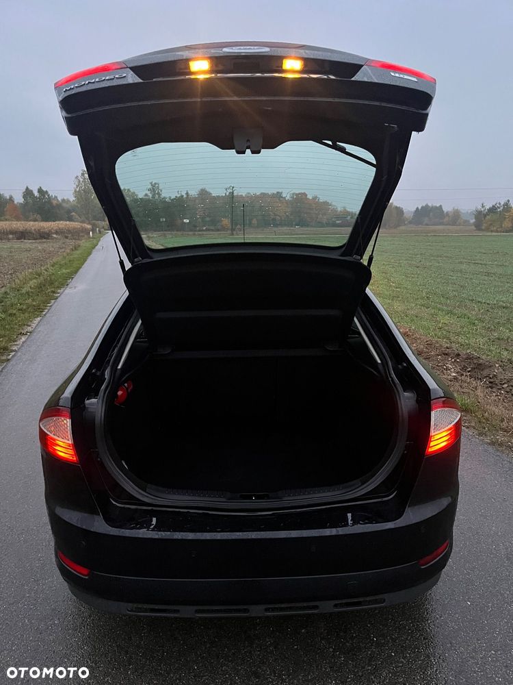 Ford Mondeo 1.8 TDCi Trend - 24