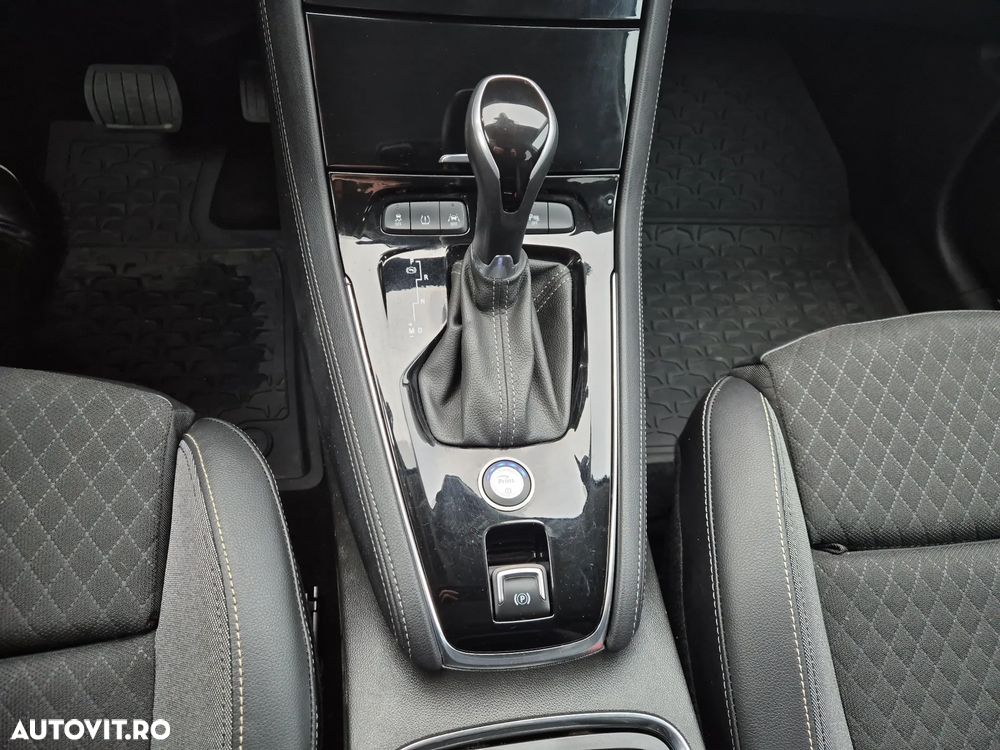 Opel Grandland X 1.6 Turbo START/STOP Aut. Ultimate - 18