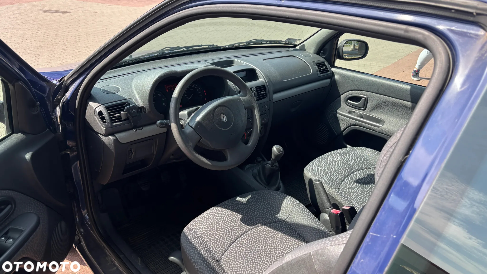 Renault Clio 1.2 Access - 11