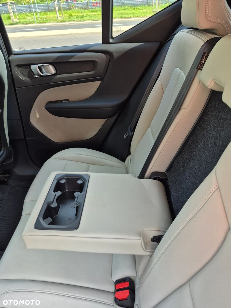 Volvo XC 40 T3 Inscription - 10
