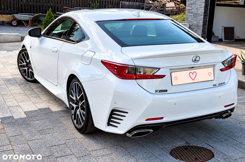 Lexus RC - 5