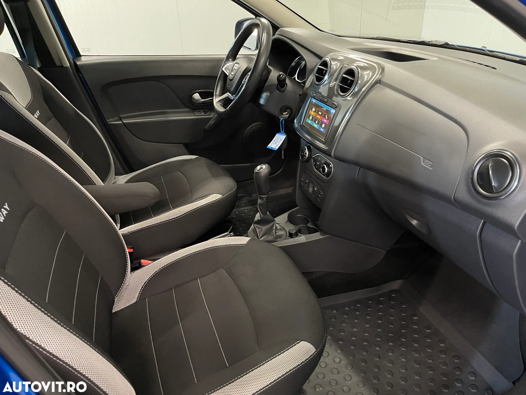 Dacia Logan 1.5 Blue dCi Prestige - 9