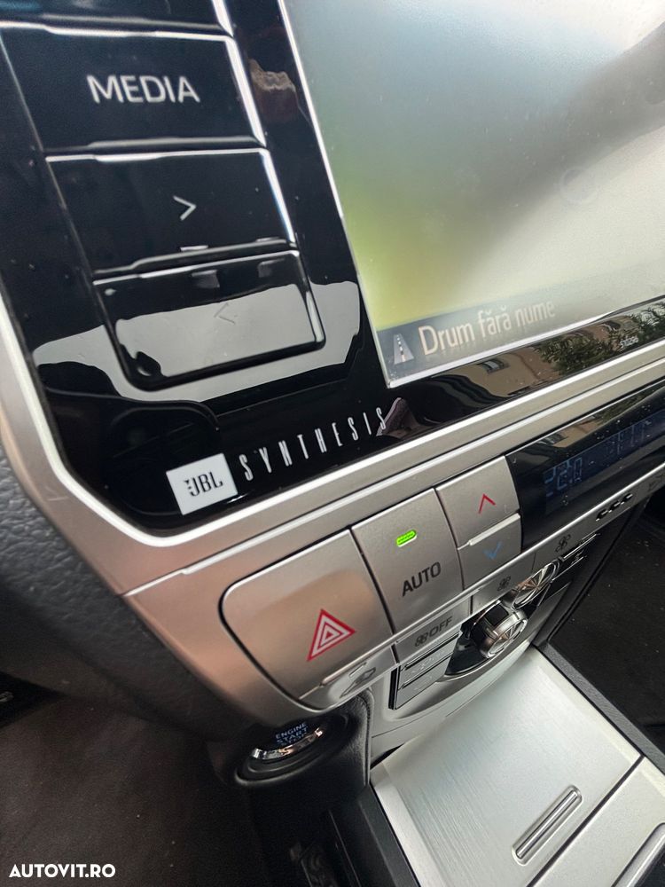 Toyota Land Cruiser 2.8l Turbo D-4D A/T AVS Luxury - 19