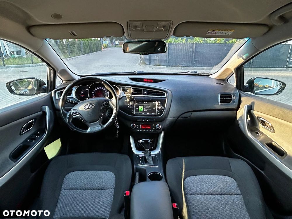 Kia Ceed 1.6 GDI L DCT - 2