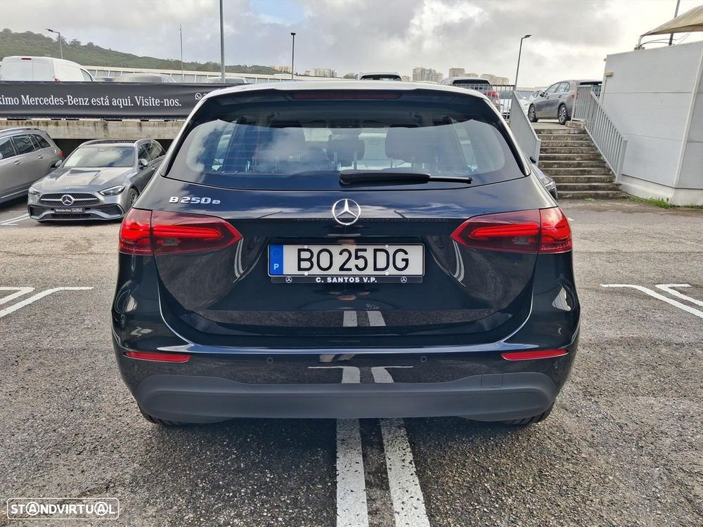 Mercedes-Benz B 250 - 6