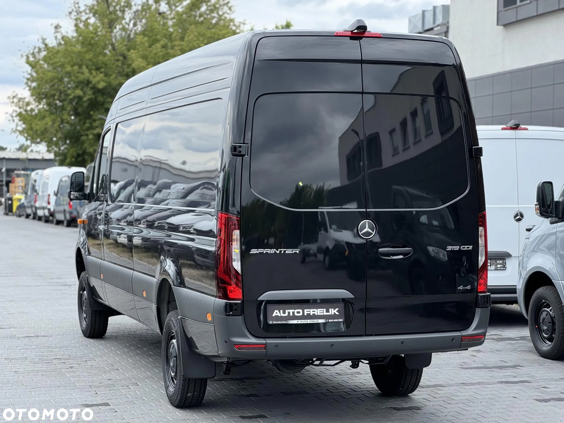 Mercedes-Benz Sprinter - 5