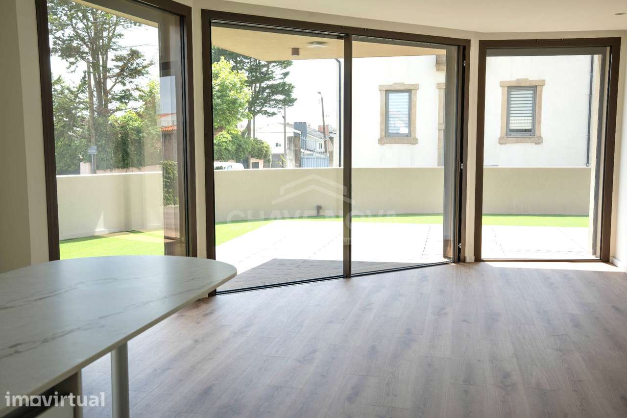 T1 Novo c/ Jardim (91m2) em Arcozelo (Praias) - Grande imagem: 5/22