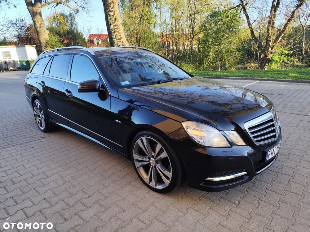 Mercedes-Benz Klasa E 350 CDI DPF BlueEFFICIENCY 7G-TRONIC Avantgarde - 3