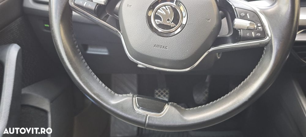 Skoda Octavia 2.0 TDI Ambition - 19