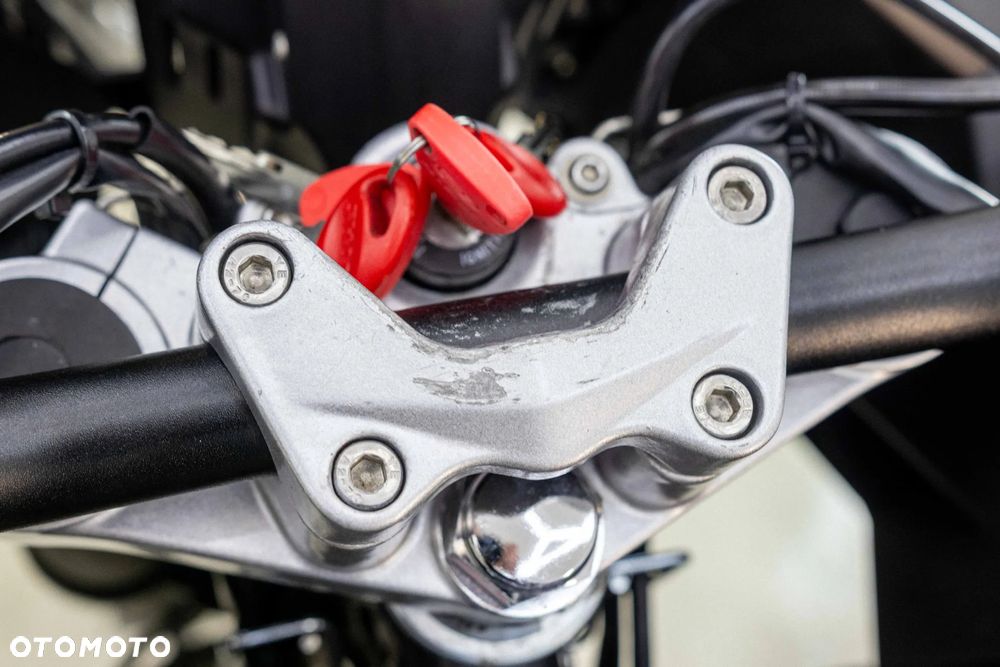 Rieju Aventura 125 - 24