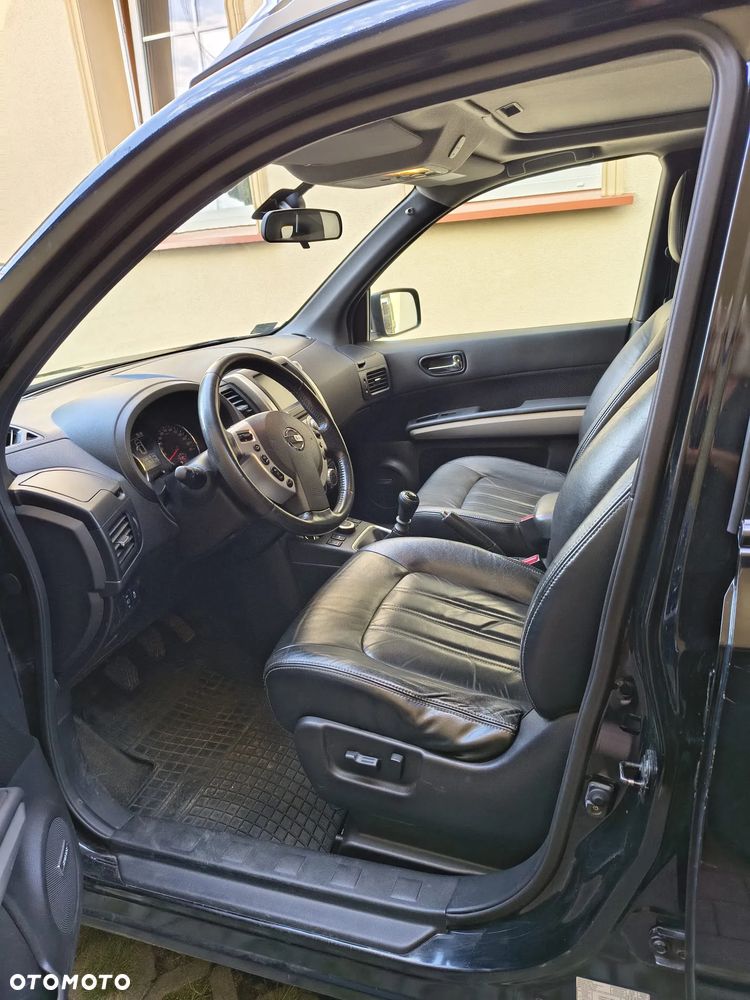 Nissan X-Trail 2.0 dCi LE - 9
